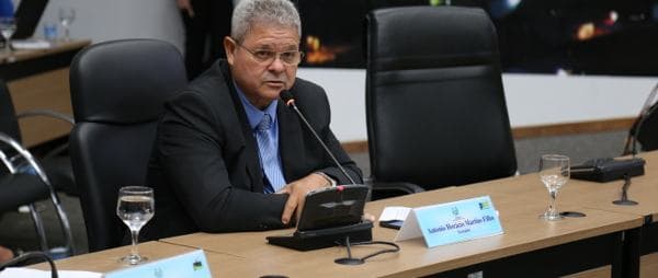 1.Horcio.030418.jpg