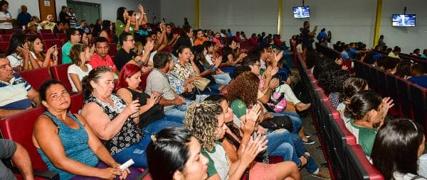 1Plenrio040620193.jpg