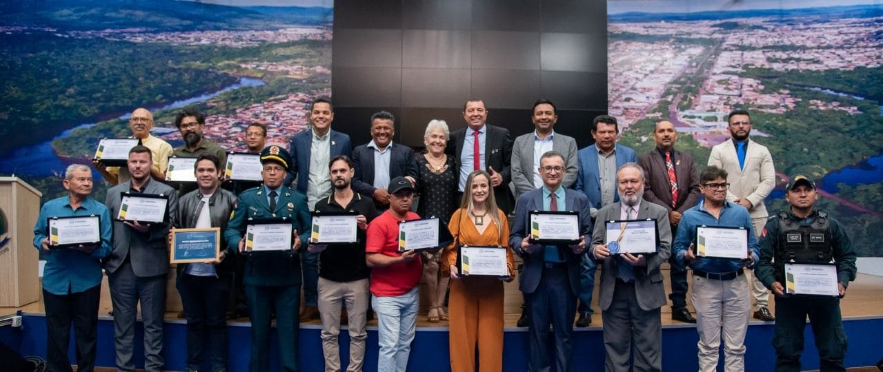Homenageados270622.jpg