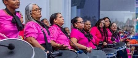 Mulheres_-_Banda_Labaredas_do_Reino.jpeg