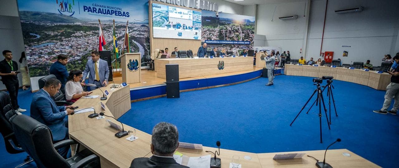 Plenario21102025.jpg
