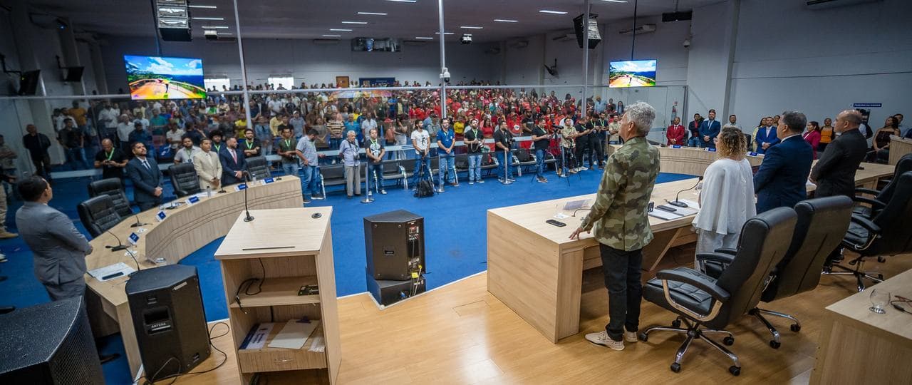 Plenrio-05082025.jpg
