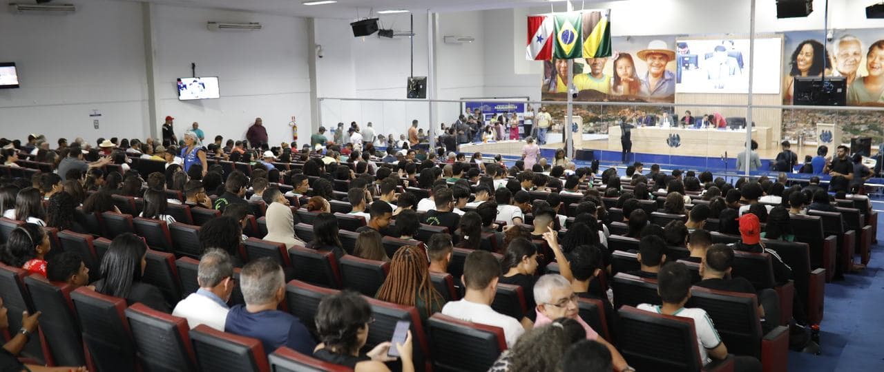 Plenrio05092023.jpg