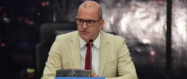 castilho280519.jpg
