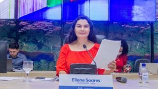eliene031122.jpg