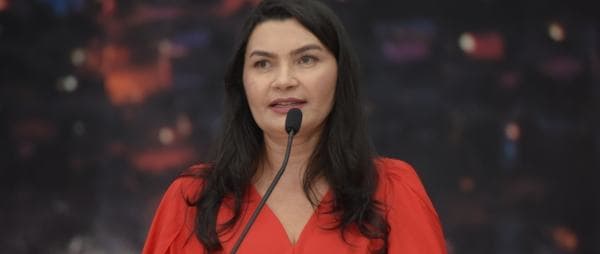 eliene130819.jpg