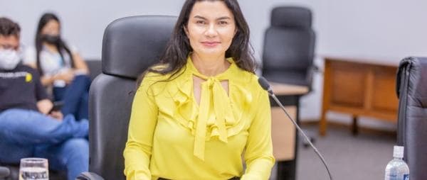 elisoares140921.jpg