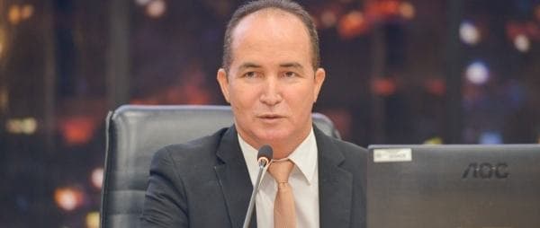 joel130619.jpg