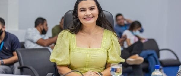 lili22032022.jpg