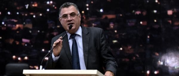 pav030919.jpg