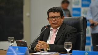 zacarias110619.jpg