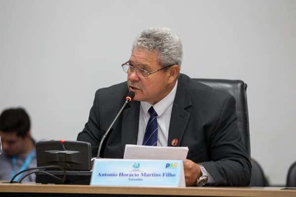 1.Horcio150518.jpg