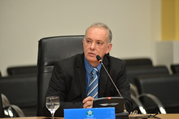 1Coutinho060819.jpg