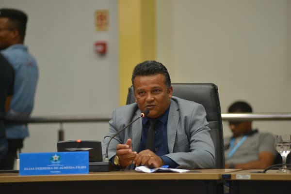 1Elias11062019.jpg