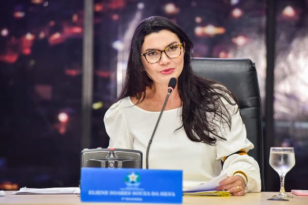 1Eliene04062019.jpg