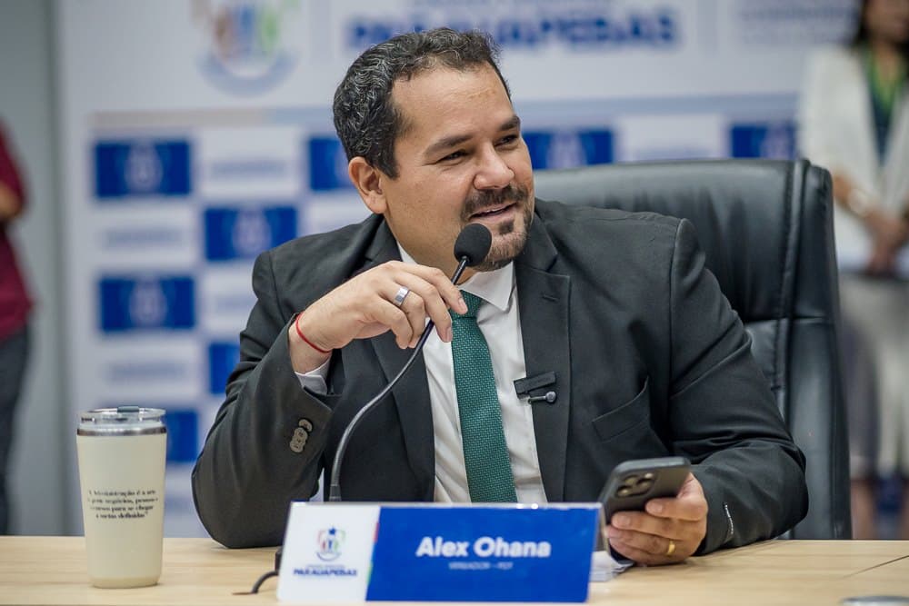 Alex251120253.jpg