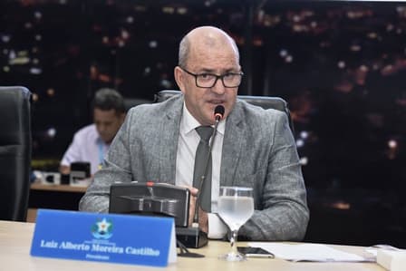 Castilho_04-09-19_B.jpg