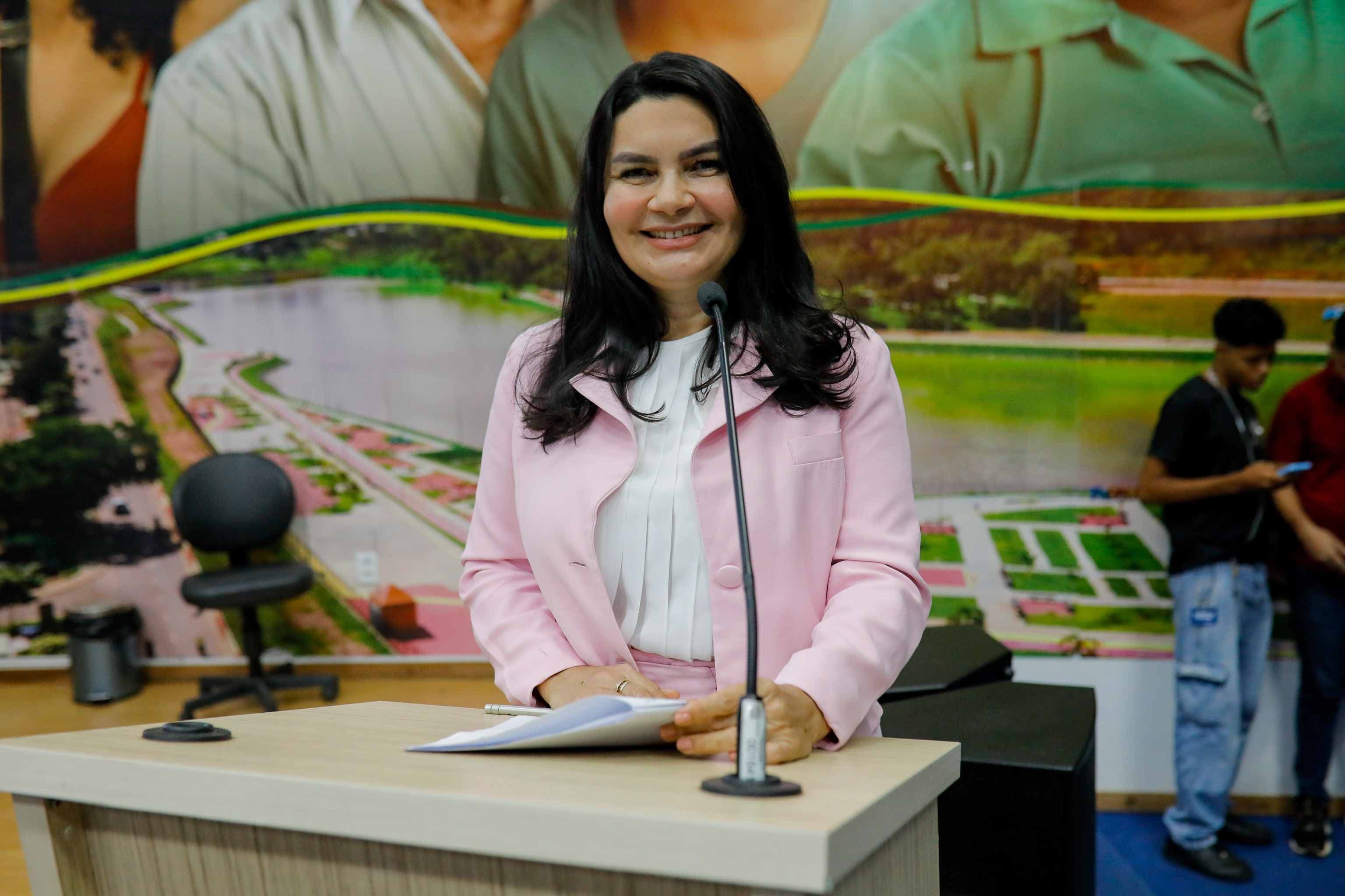 Eliene180620243.jpg