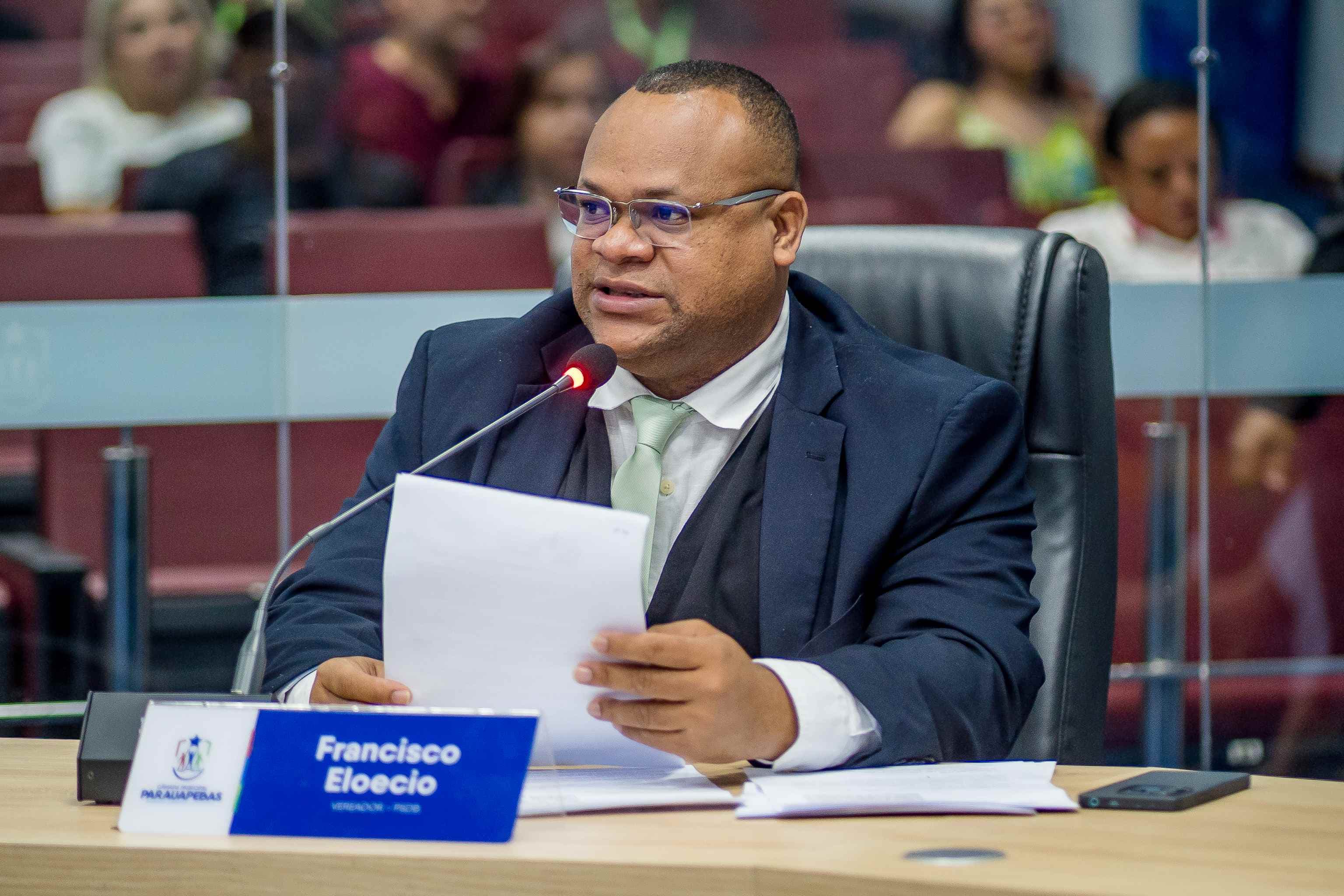 Francisco Eloecio (PSDB) - relator do projeto.
