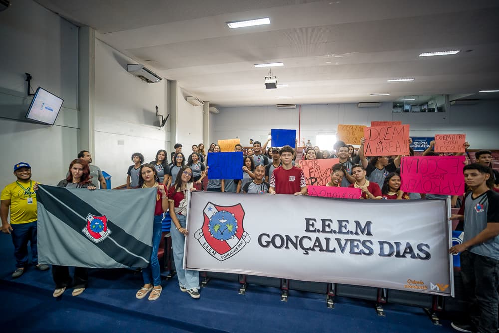 Escolagonalvesdias.jpg