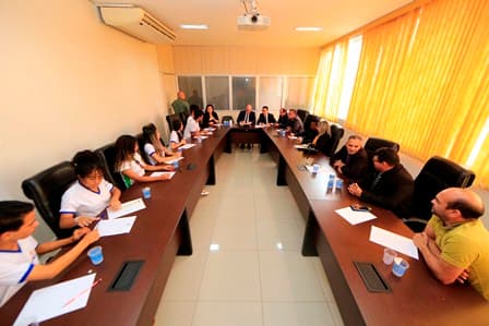Estudantes-09-04-19-B.JPG