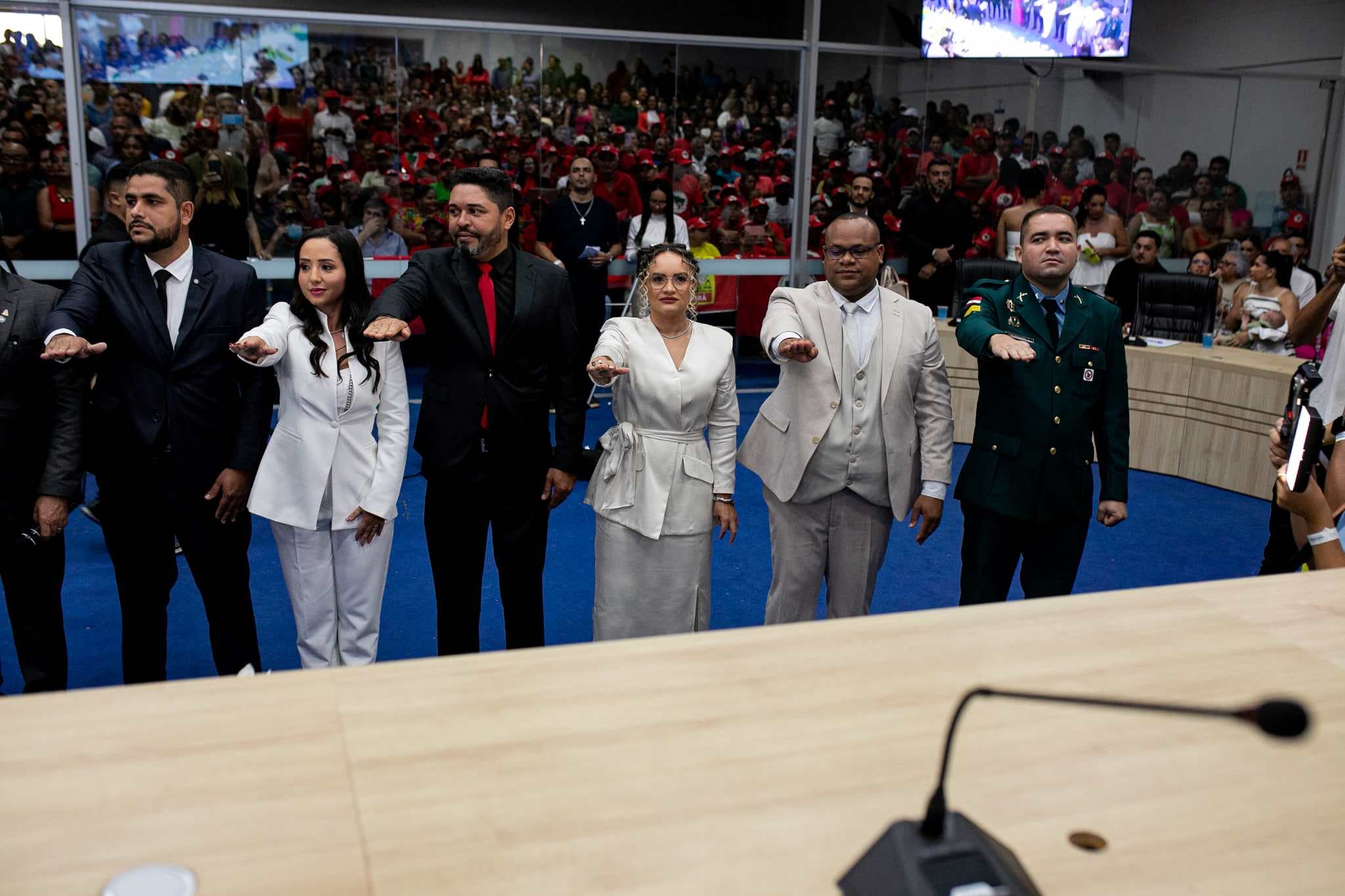Juramento010120253.jpg