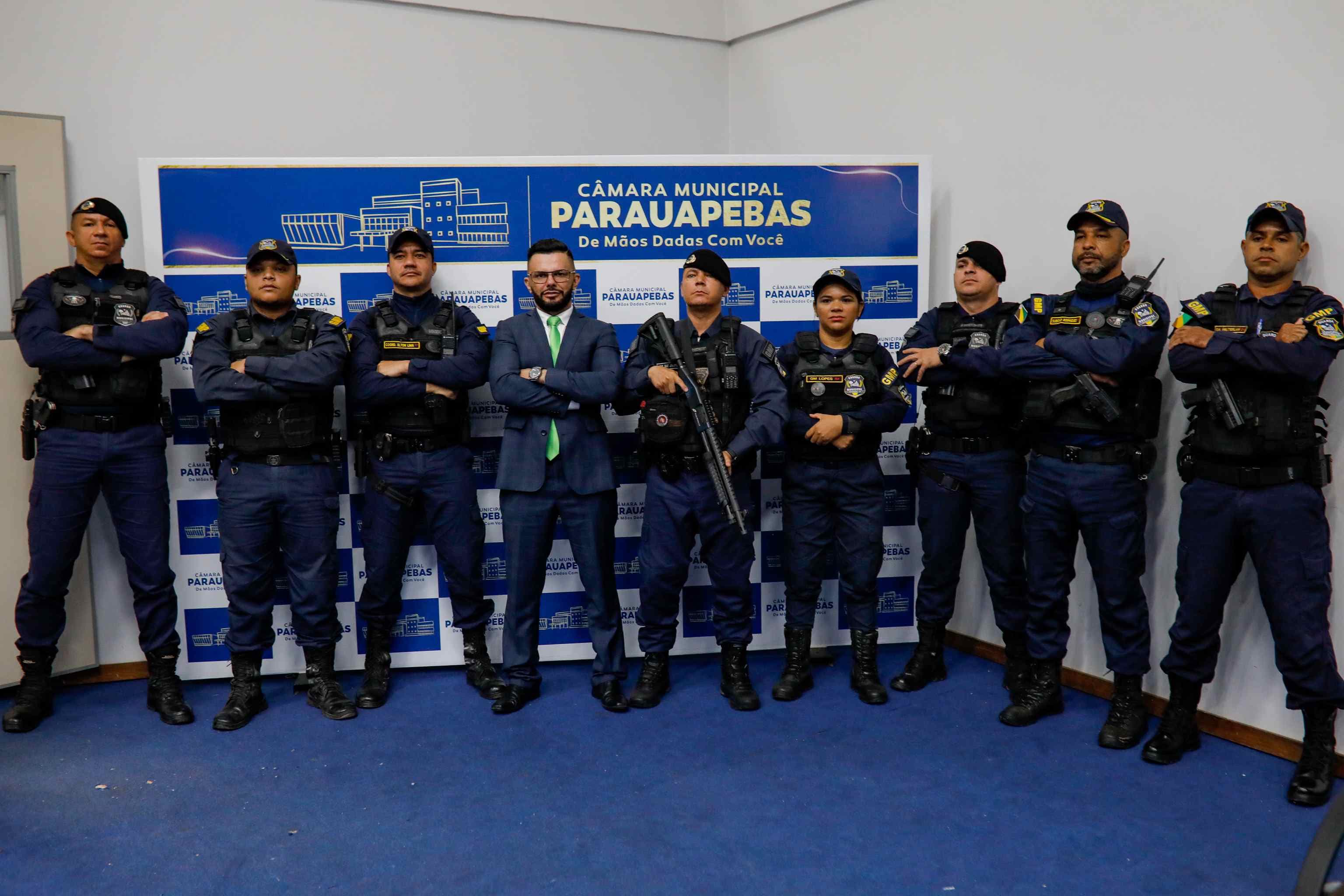 Leoeguardas.jpg