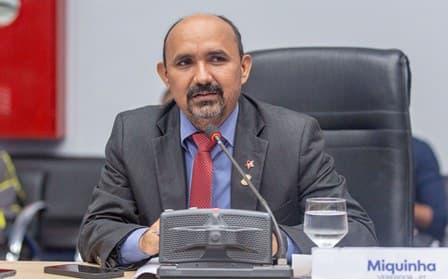 Miquinha_18-04-22_B.jpg