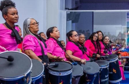 Mulheres_-_Banda_Labaredas_do_Reino.jpeg