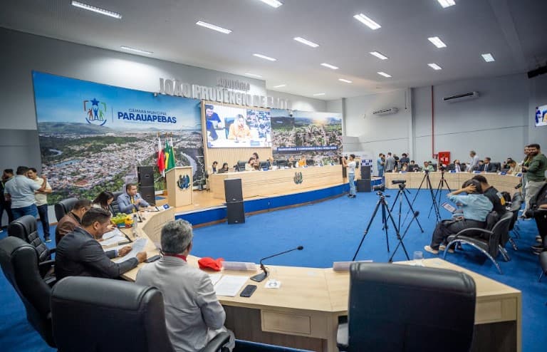 Plenario140420262.jpg