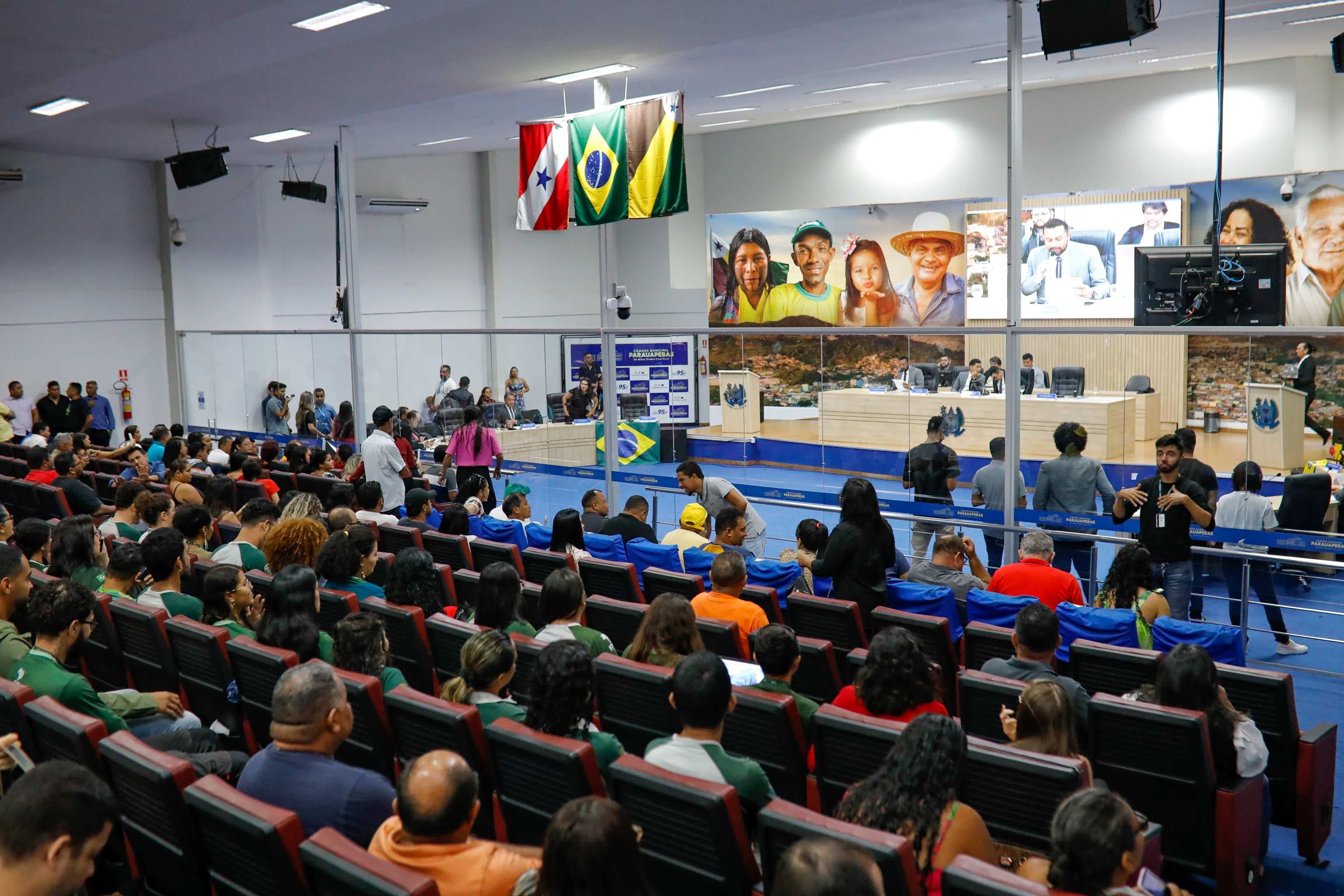Plenario230420242.jpg