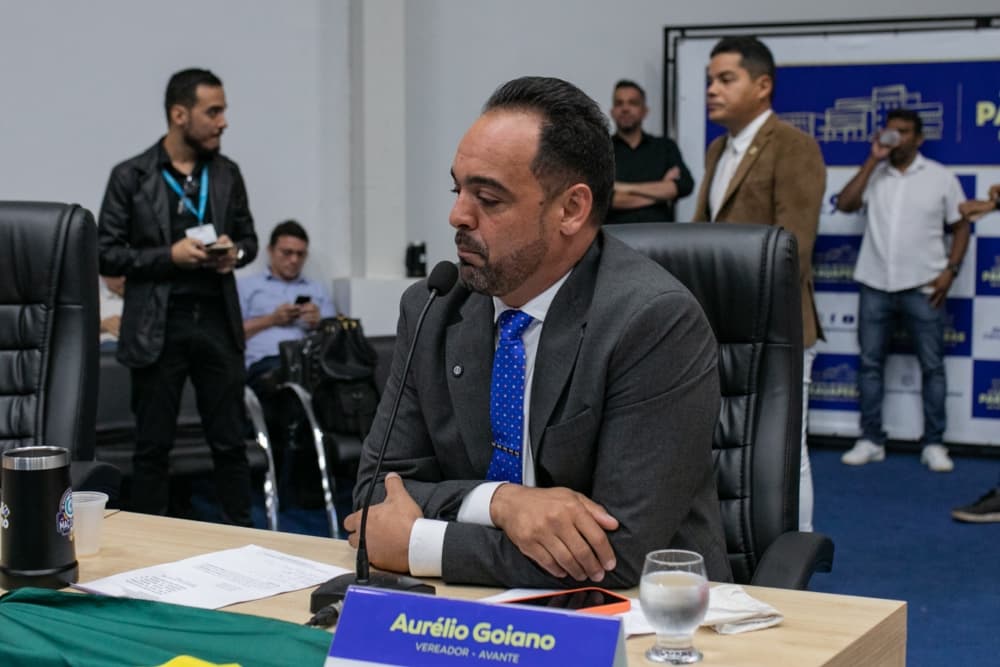 aurelio121124.jpg