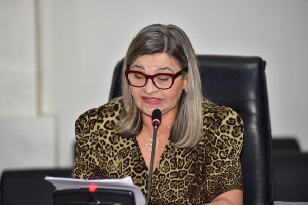 ciza281519.jpg