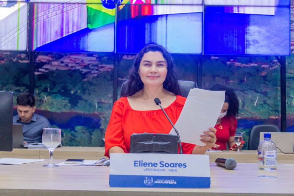 eliene031122.jpg
