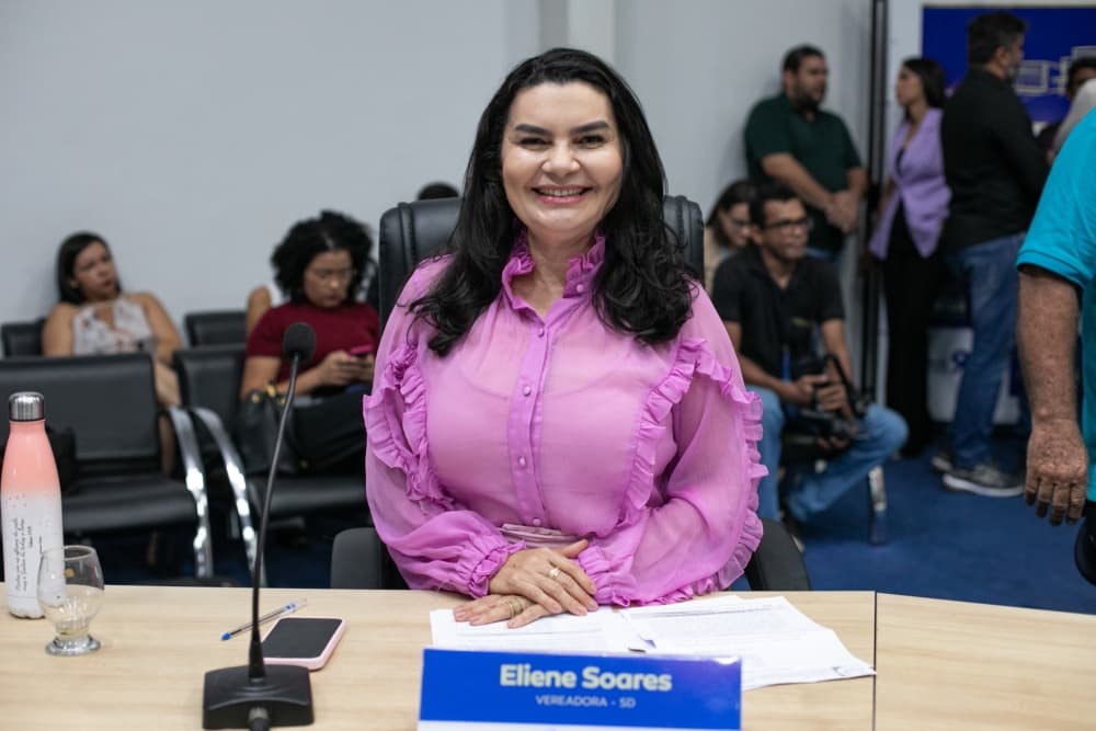 eliene291024.jpg