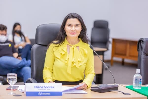 elisoares140921.jpg