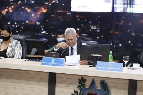 horacio040820.jpg
