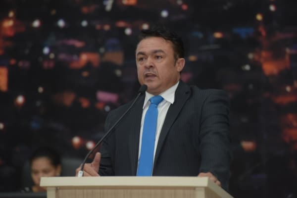 parca130819.jpg