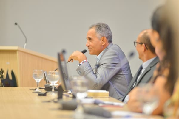 vereador130619.jpg