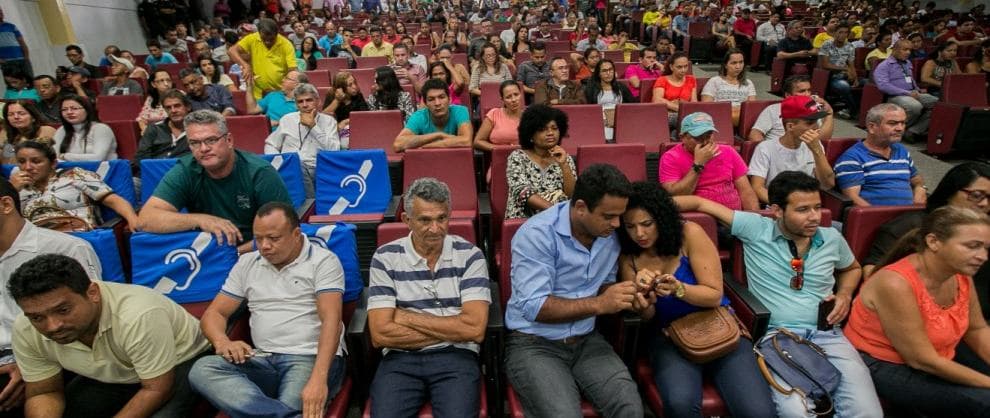 Plenrio09052017.jpg