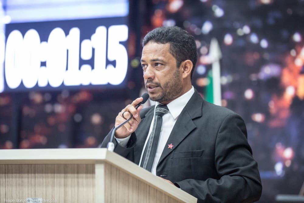 Arenes040820152.jpg