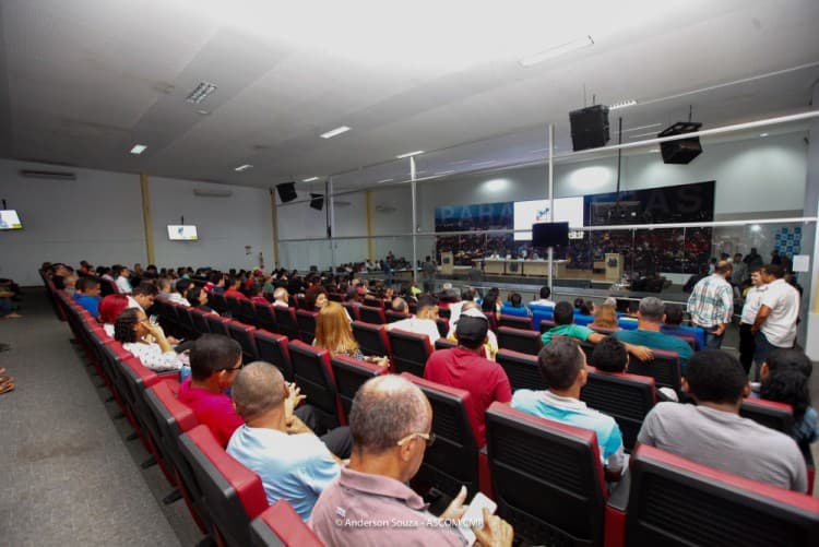Plenrio16052017.jpg
