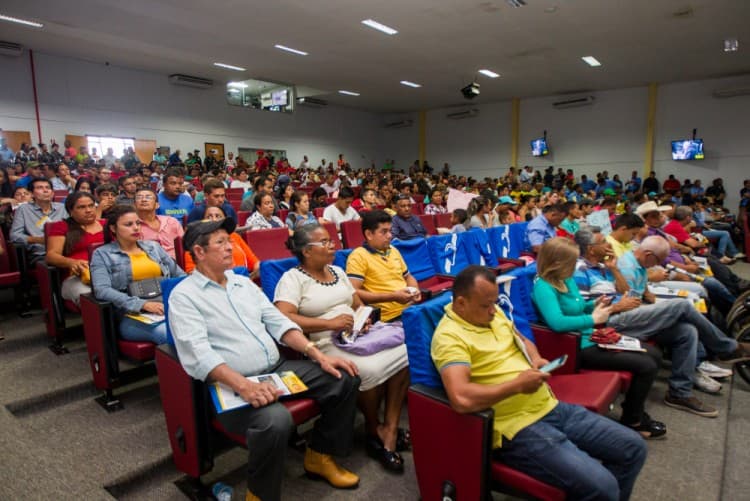 Plenrio18042017.jpg