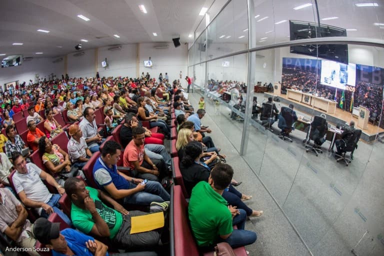 Plenrio240215.jpg